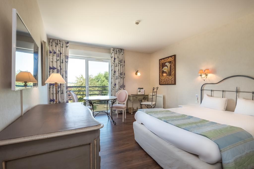 Logis L'Ermitage Hotel & Restaurant ソルジュ エクステリア 写真