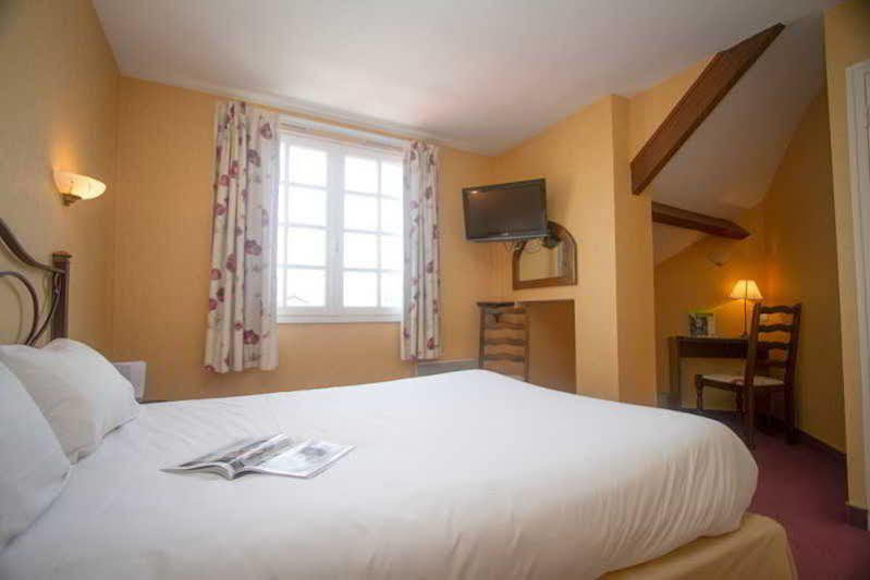 Logis L'Ermitage Hotel & Restaurant ソルジュ エクステリア 写真