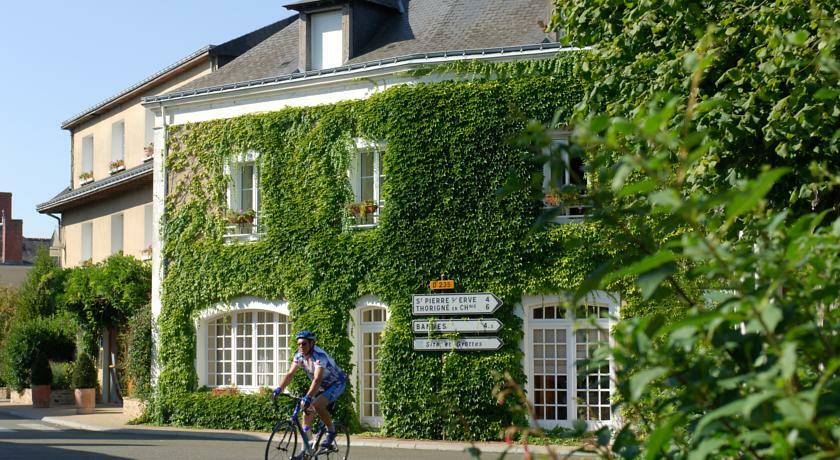 Logis L'Ermitage Hotel & Restaurant ソルジュ エクステリア 写真